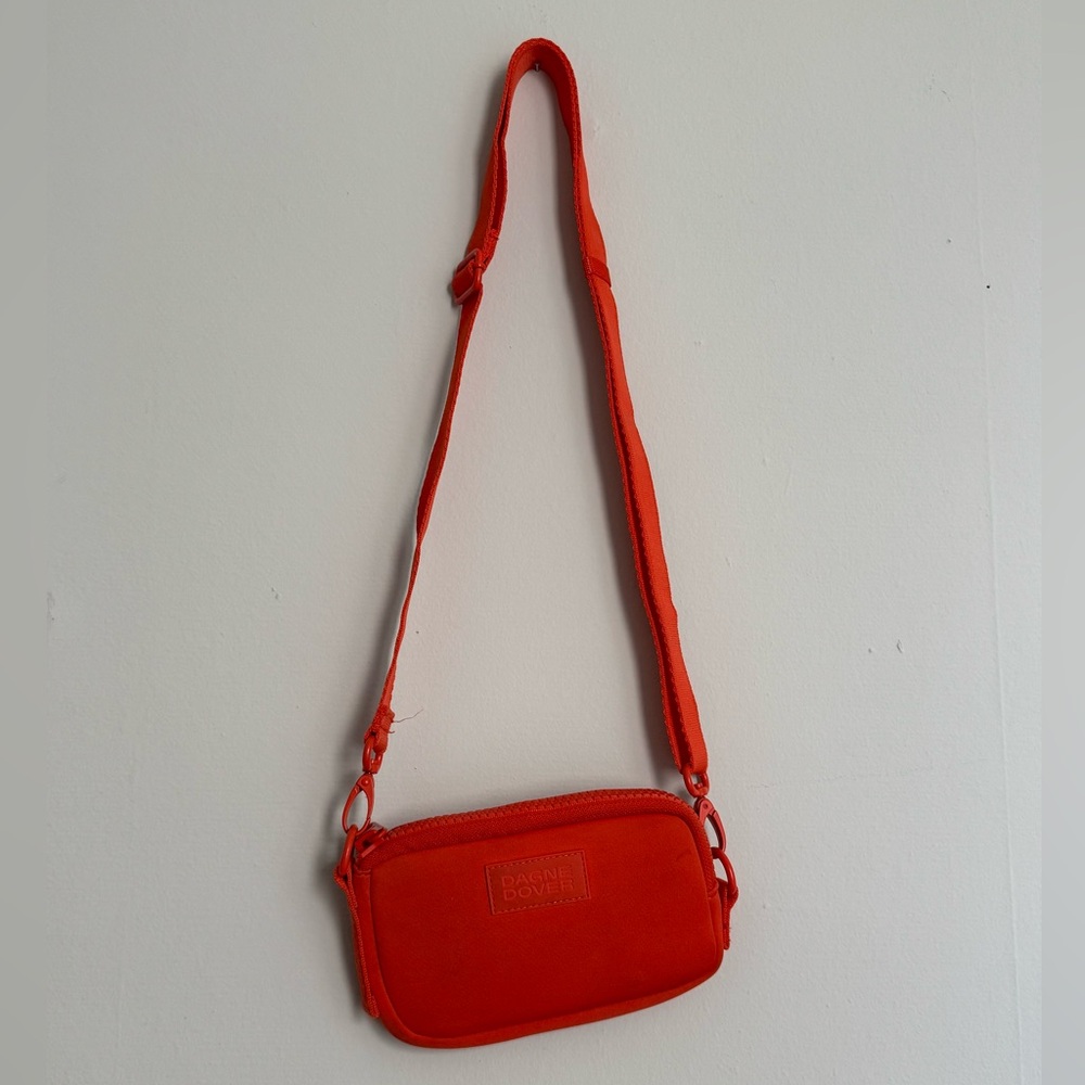 Dagne Dover | Mara phone sling in bright orange